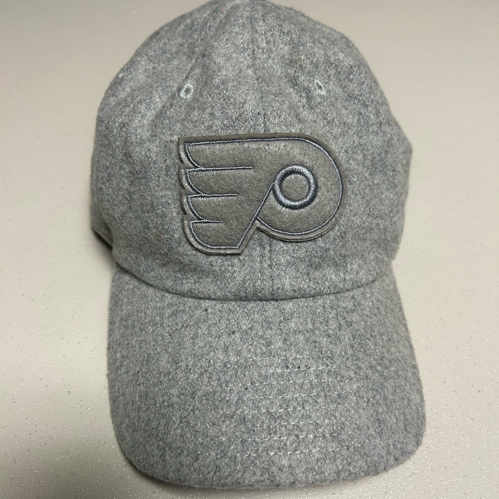 47 Brand Grey Melton Wool Philadelphia Flyers Clean up hat
